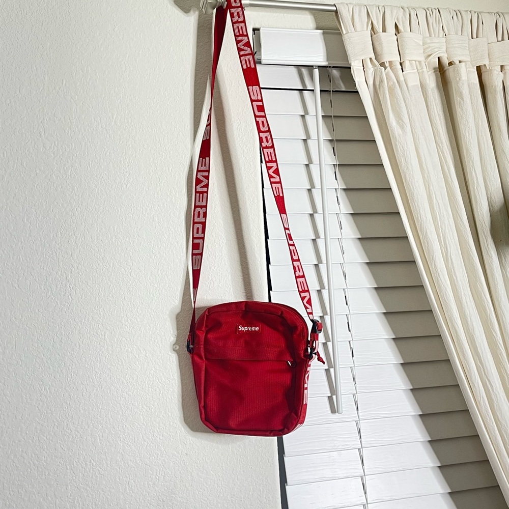 Supreme bag